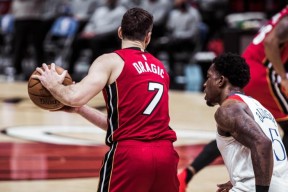 爱游戏体育-热火球员发誓要用实际行动证明自己的价值的简单介绍