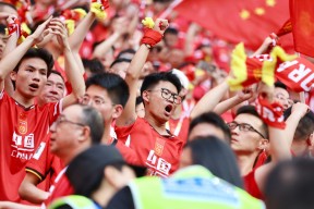 aiyouxi-只要大家团结一心,我们就能战胜对手的格言